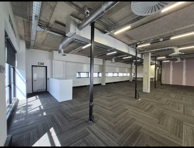 381M² OFFICE TO LET IN SANDTON CENTRAL